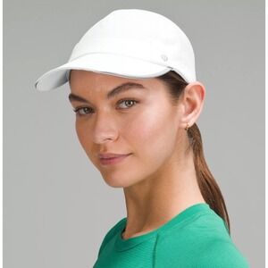 Lululemon Fast and Free Run Hat WovenAir Vapor White LU9BU3S L XL